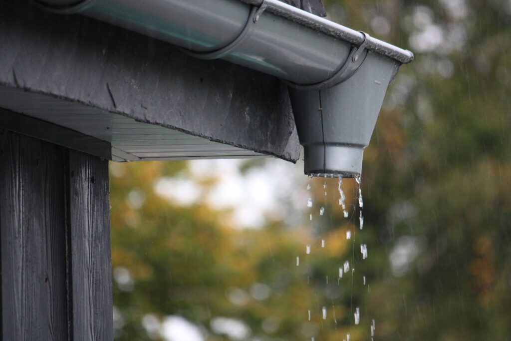 Essential Tips for Optimal Rainy Season Gutter Performance in NJ